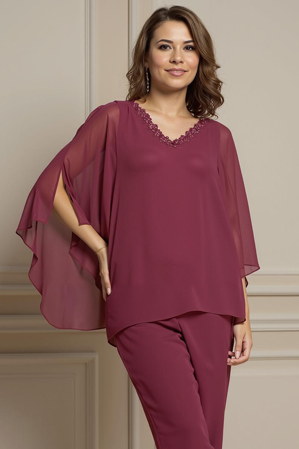 Sparkly Black Beaded V-Neck 3 Piece Mother of the Bride Pant Suits with Cape