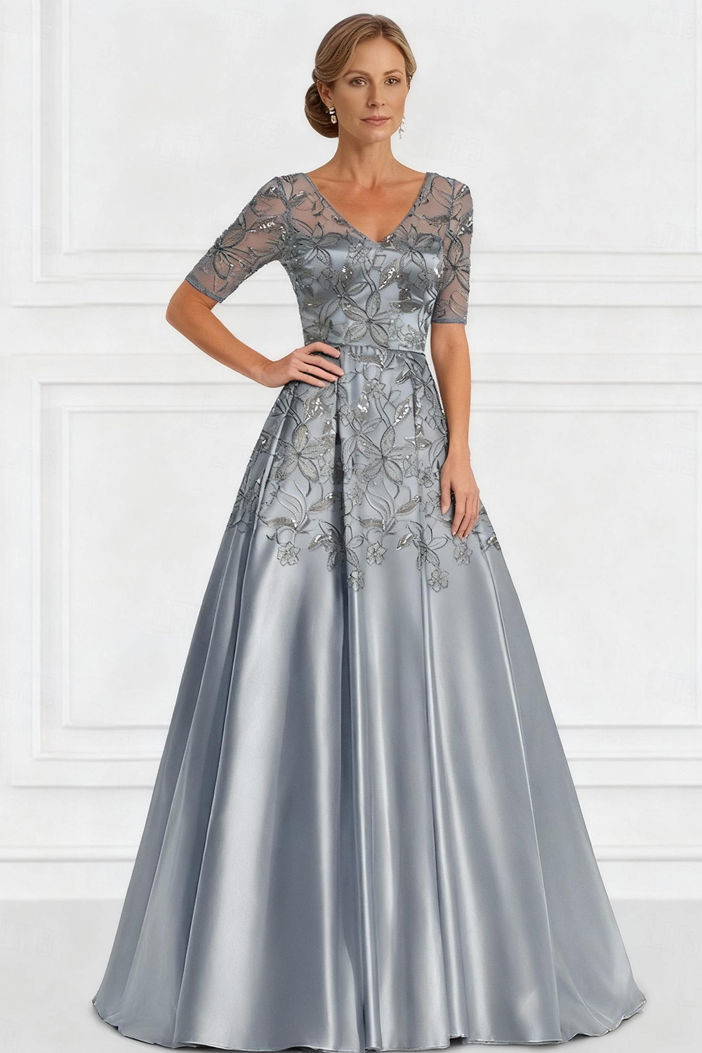 Light Grey A Line Satin Floor-Length Mother of the Bride Drees with Lace