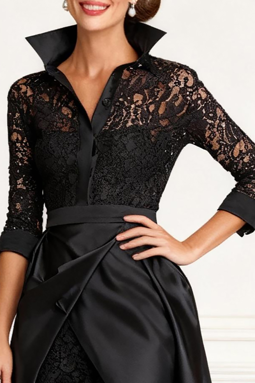 Black Lace V-Neck Sheath Floor-Length Mother of the Bride Jumpsuits with Cape
