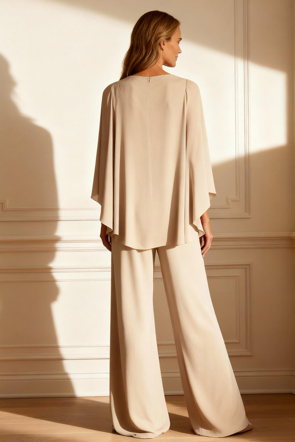 Champagne Chiffon Boat Neck 2 Piece Mother of the Bride Pant Suits with Cape
