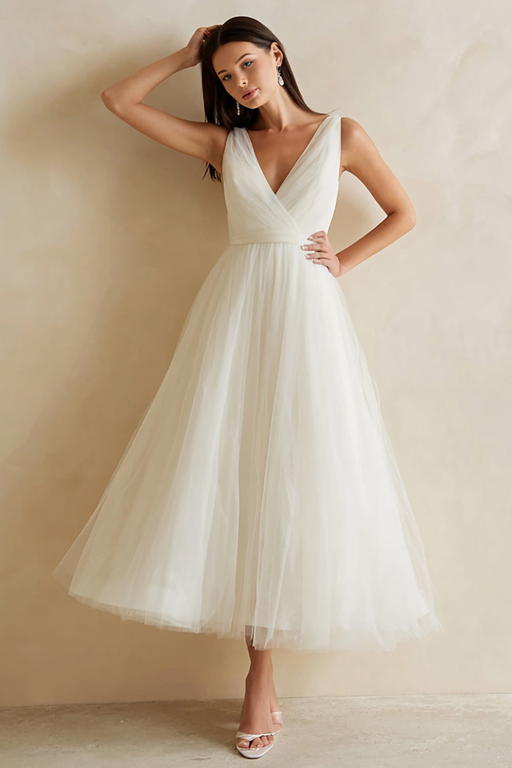 White Tulle A Line V-Neck Long Rehearsal Dinner Dress