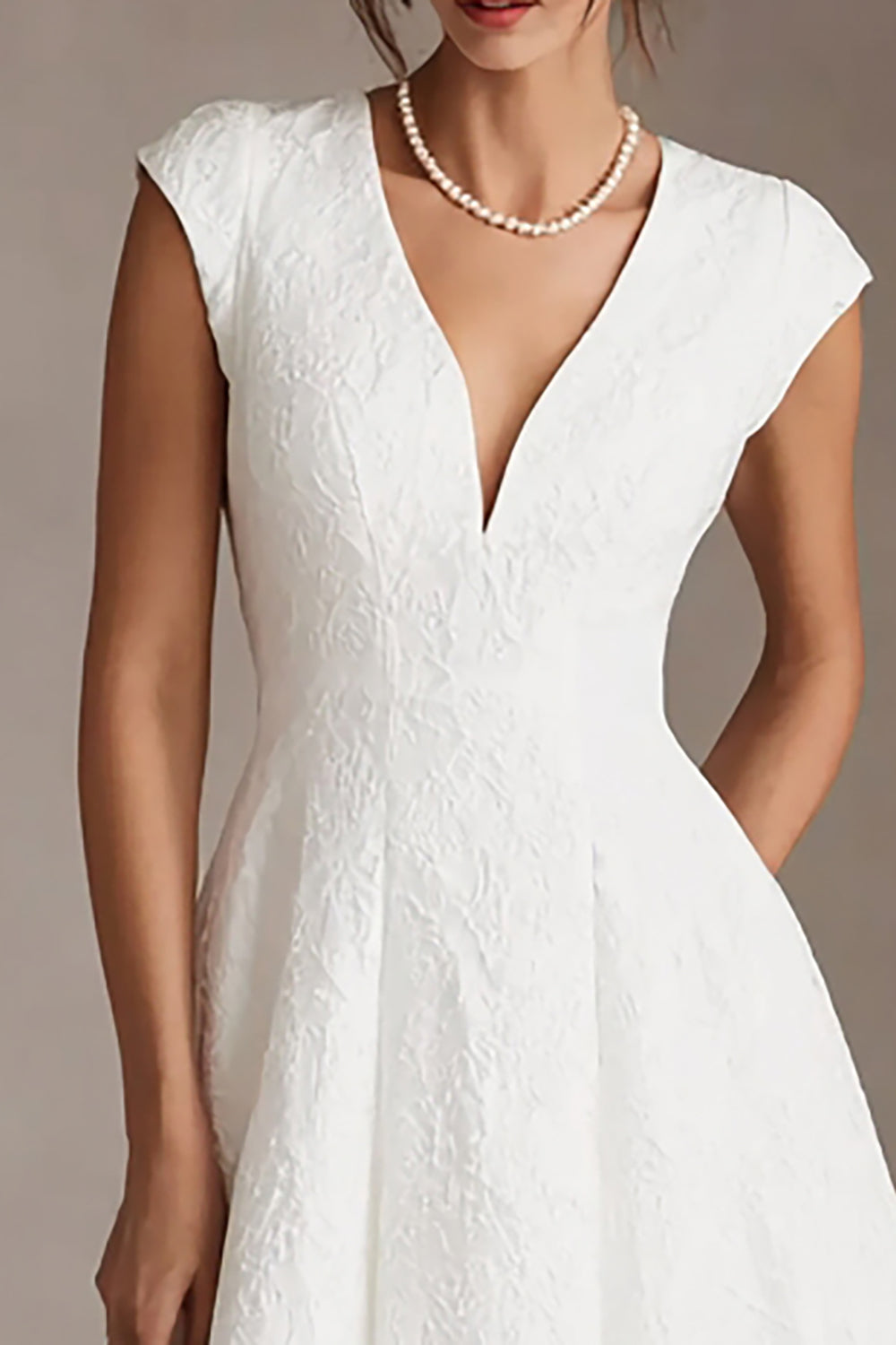 Eelgant White A Line V-Neck Midi Wedding Dress