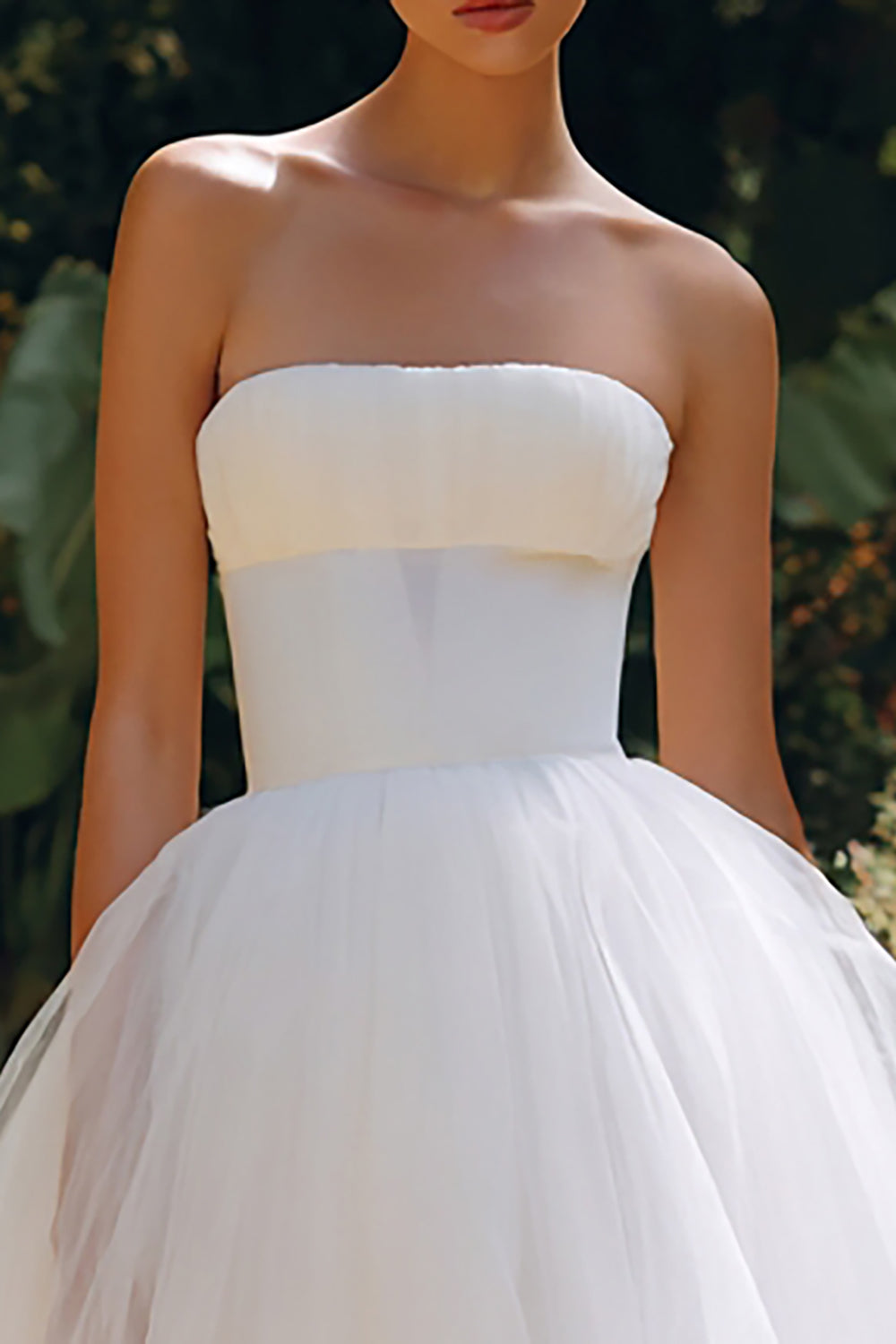 Simple White A-Line Tulle Strapless Tea-Length Wedding Dress
