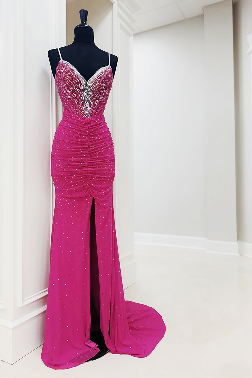Sparkly Corset V-Neck Fuchsia Beaded Mermaid Long Prom Dress with Slit