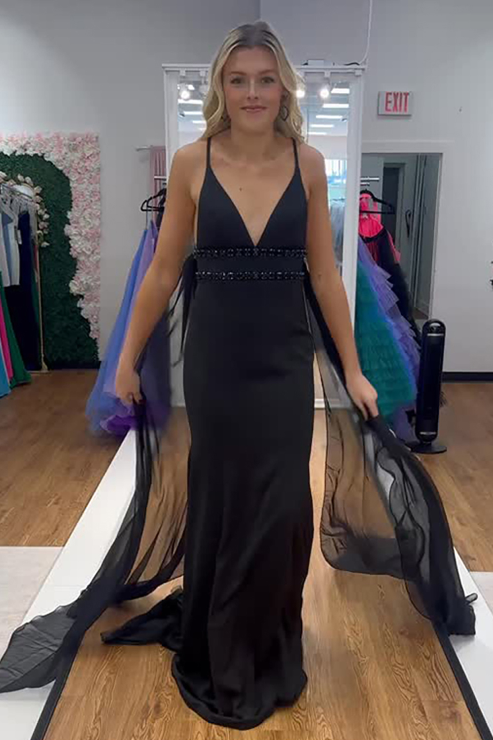 Sparkly Black Mermaid V-Neck Beaded Long Prom Dress with Cape