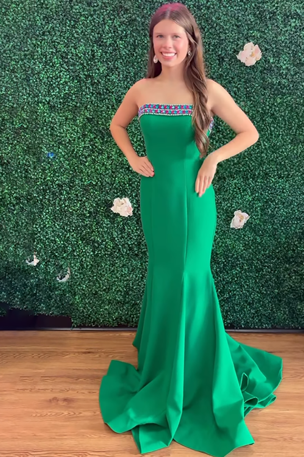 Sparkly Green Mermaid Strapless Long Prom Dress with Rhinestones