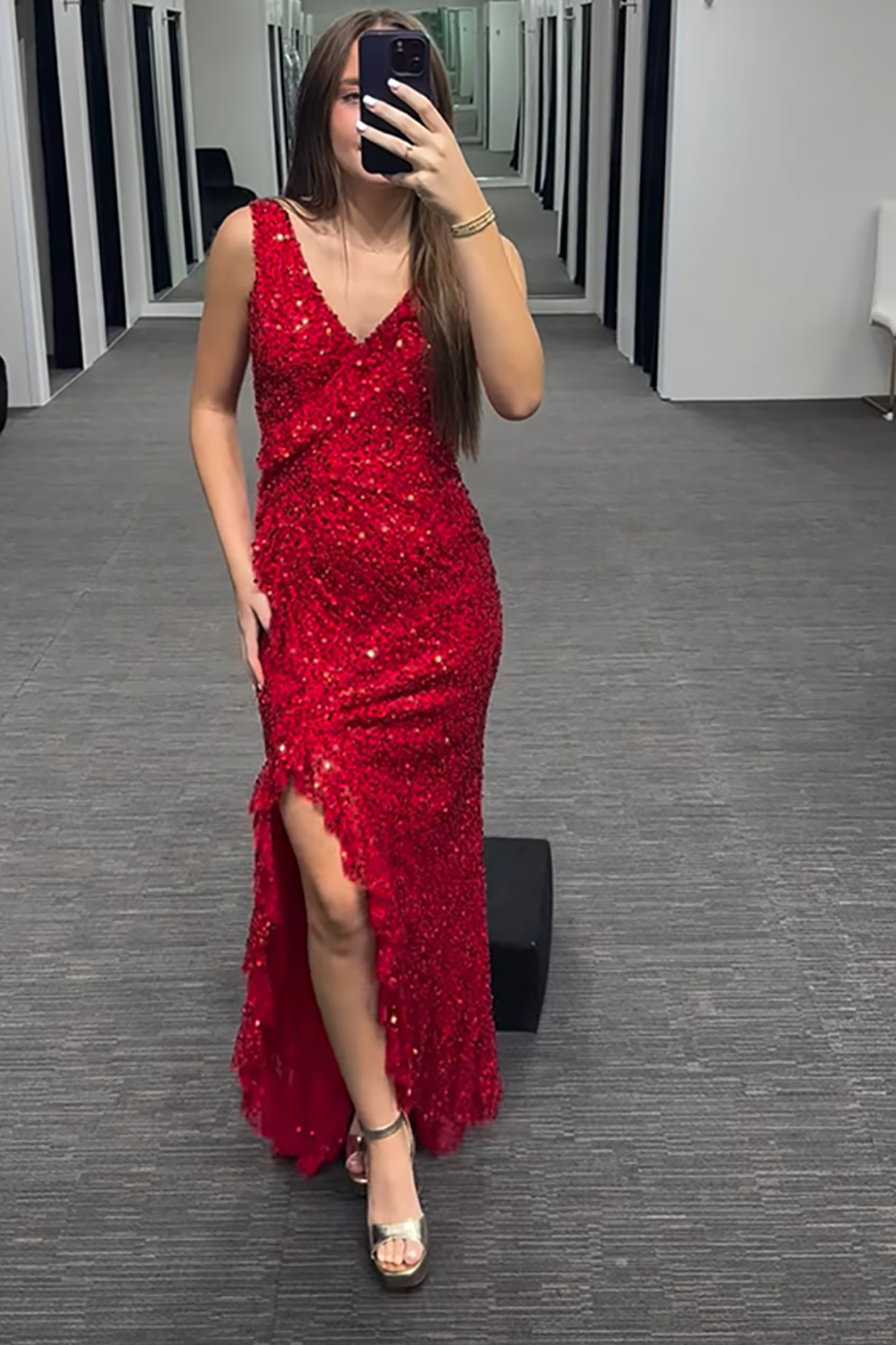 Sparkly Red V-Neck Sequins Mermaid Long Prom Dress with Slit