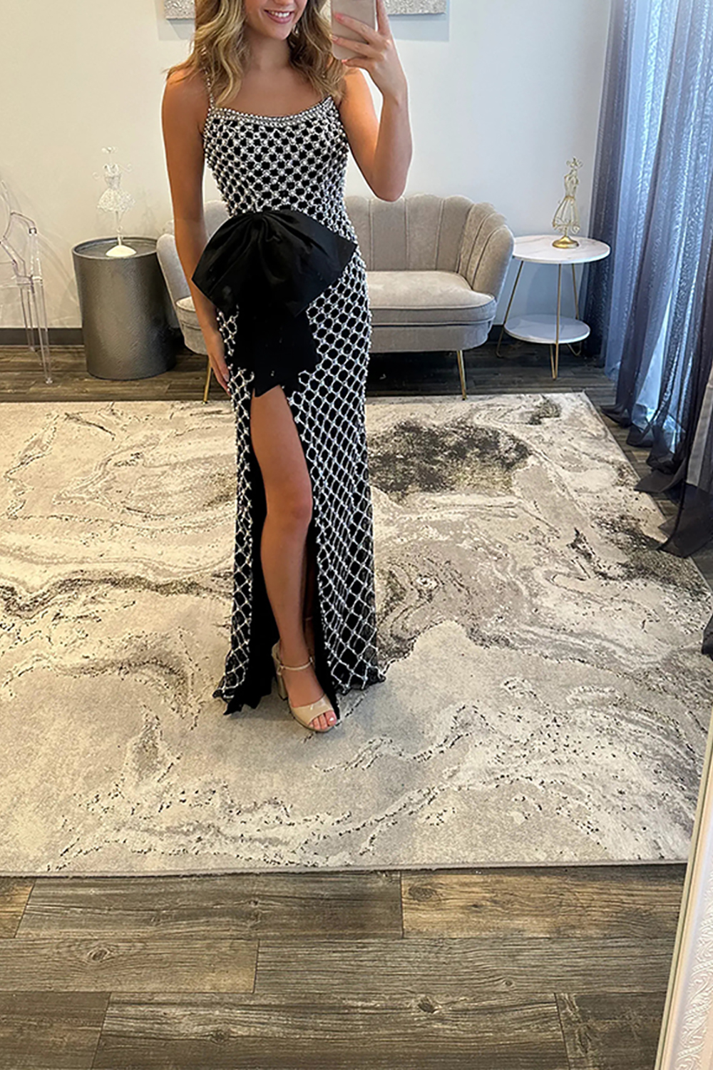 Sparkly Black Pearls Mermaid Spaghetti Straps Long Prom Dress with Bow