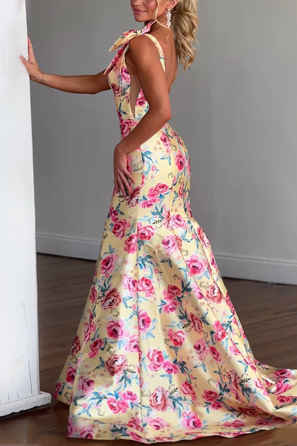 Yellow Fuchsia Flower V-Neck Mermaid Long Prom Dress with Bows