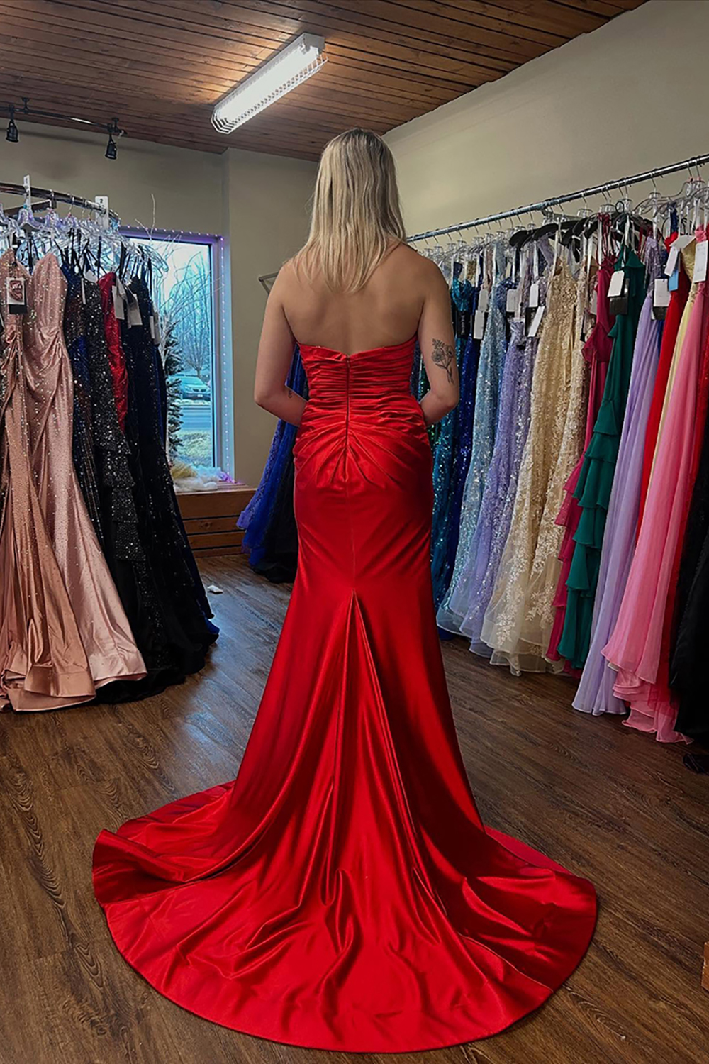 Red Mermaid Sweetheart Satin Ruched Long Prom Dress with Cape