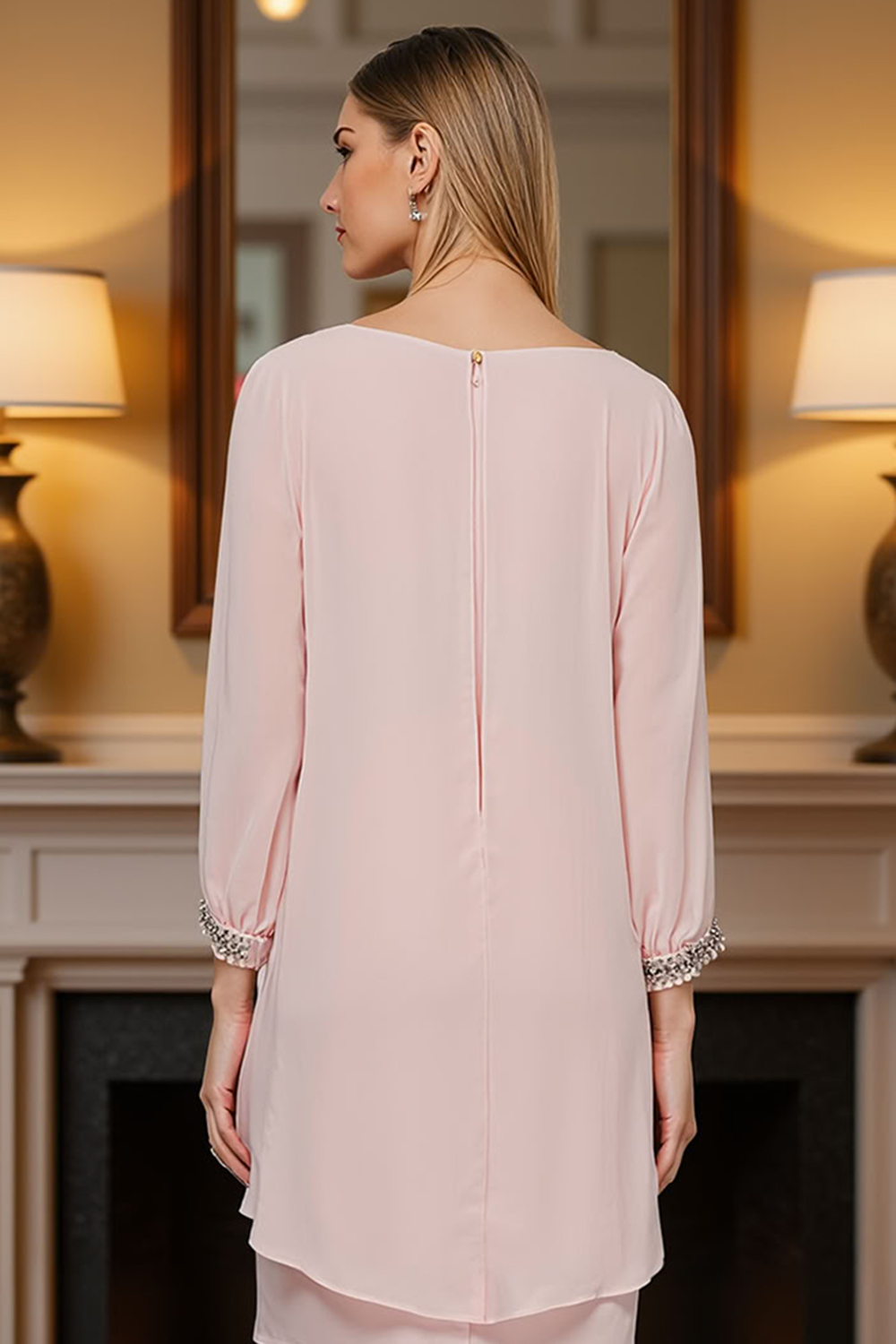 Sparkly Bodycon Candy Pink Knee-Length Mother of the Bride Dress with Sleeves