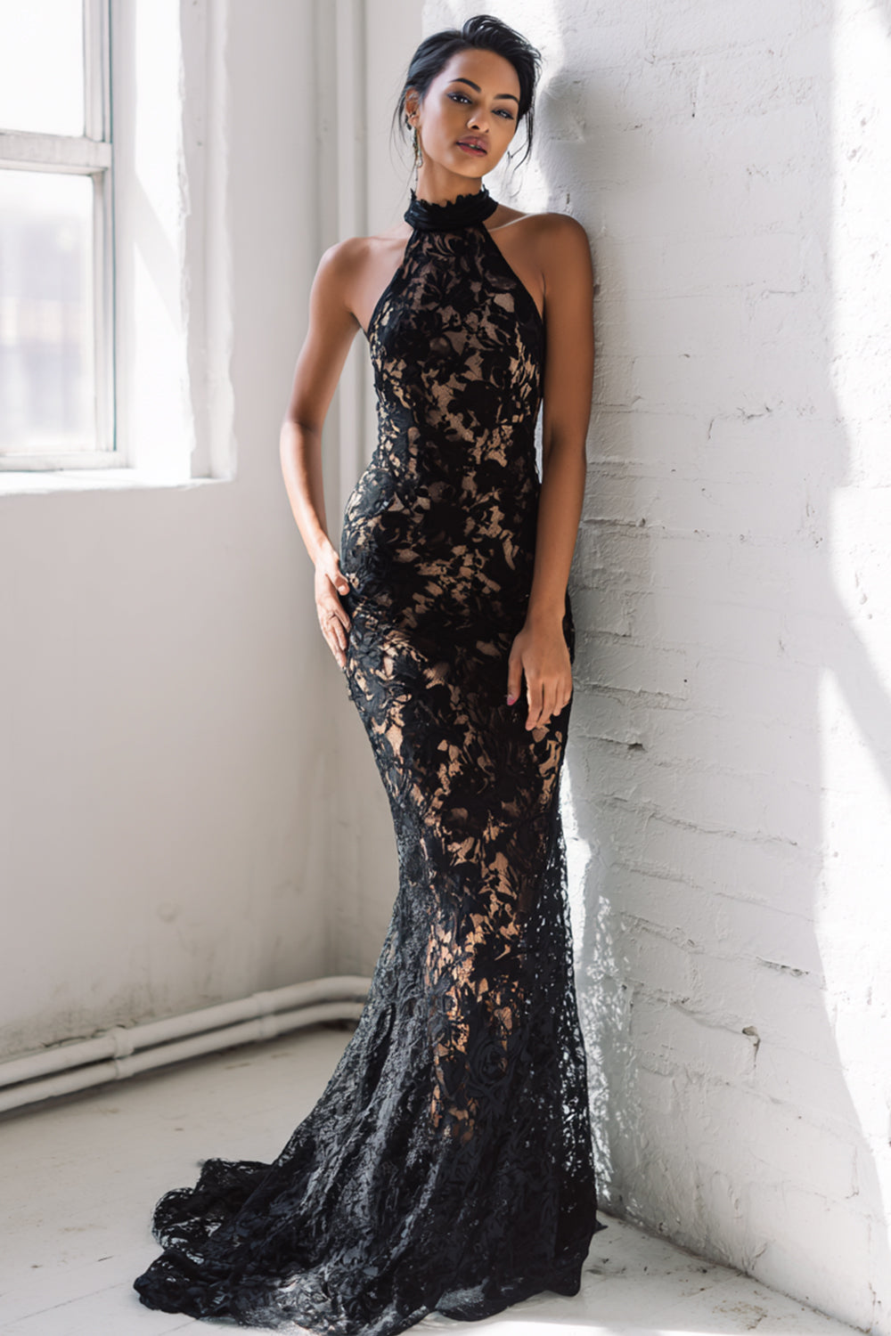 Unique Black Mermaid Halter Long Lace Prom Dress