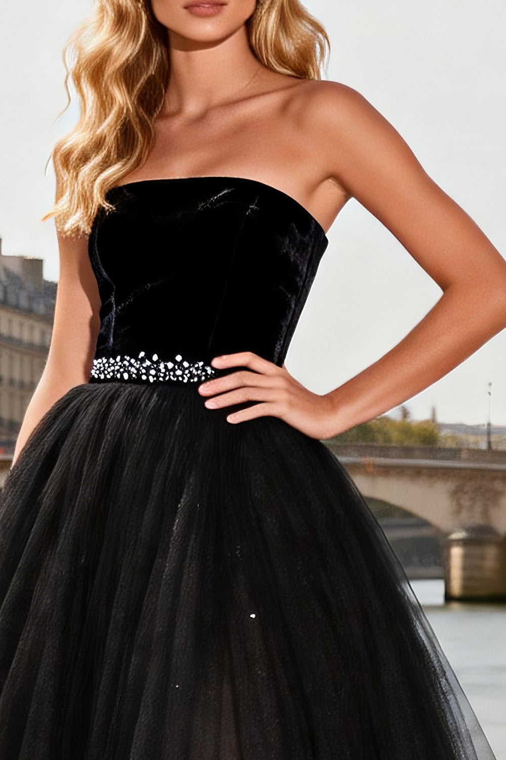 Sparkly Black Ball Gown Tulle Strapless Long Prom Dress