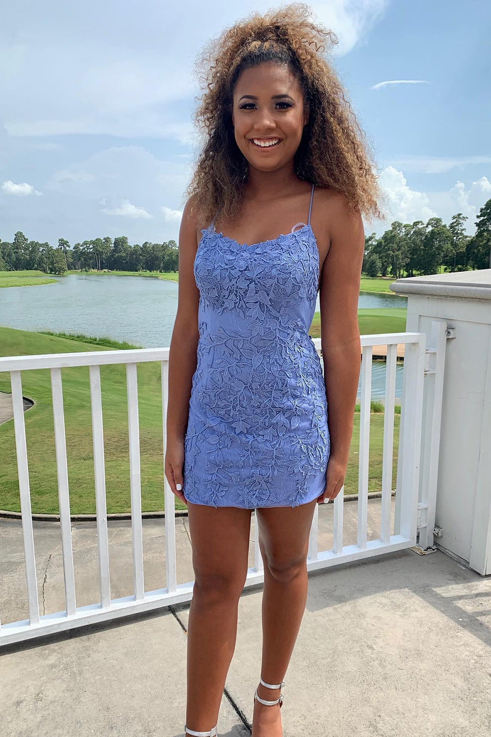 Spaghetti Straps Bodycon Cocktail Dress with Appliques