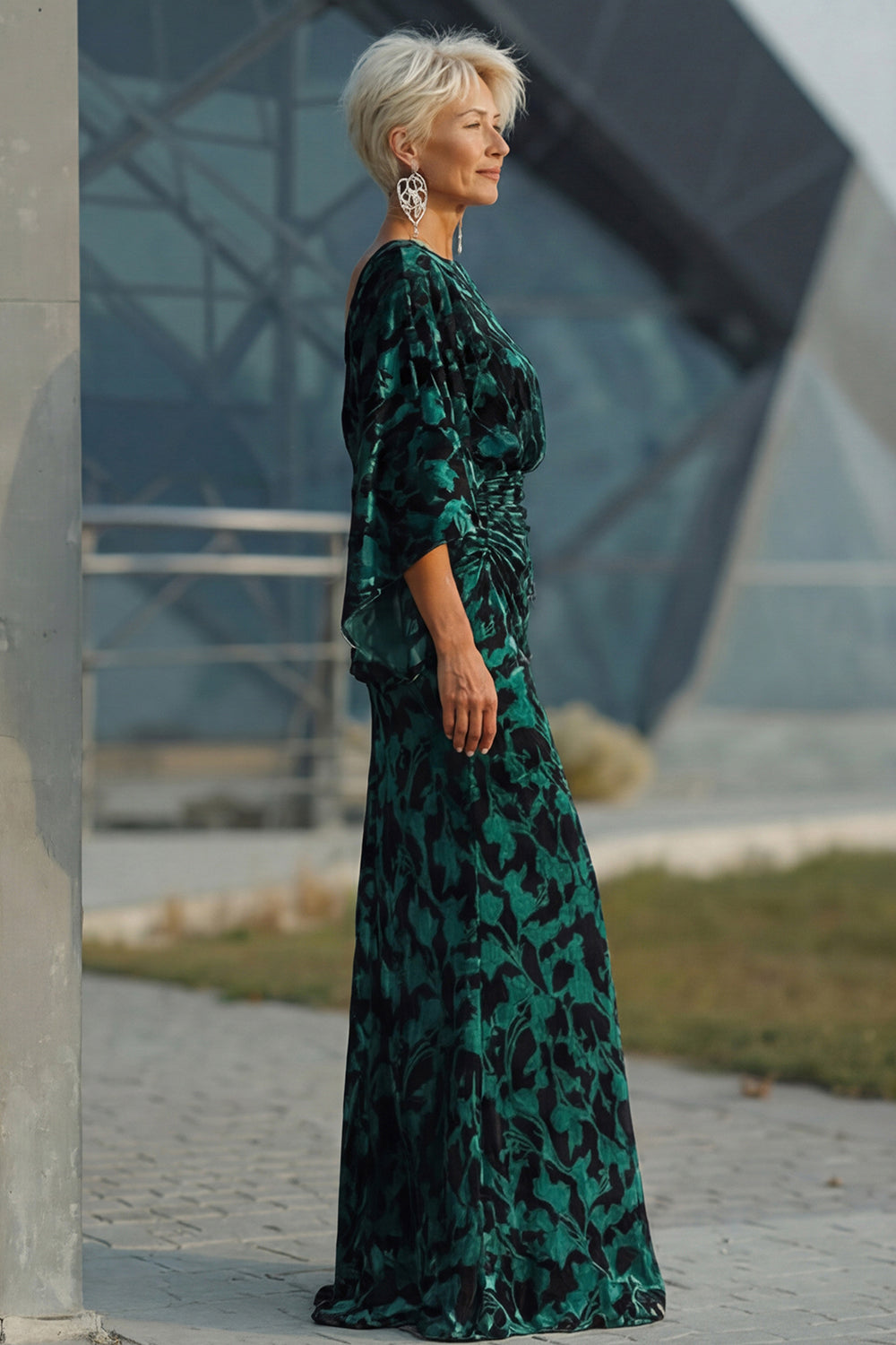 Floral Peacock Blue Velvet Sheath Long Mother of the Bride Dress with Pockets