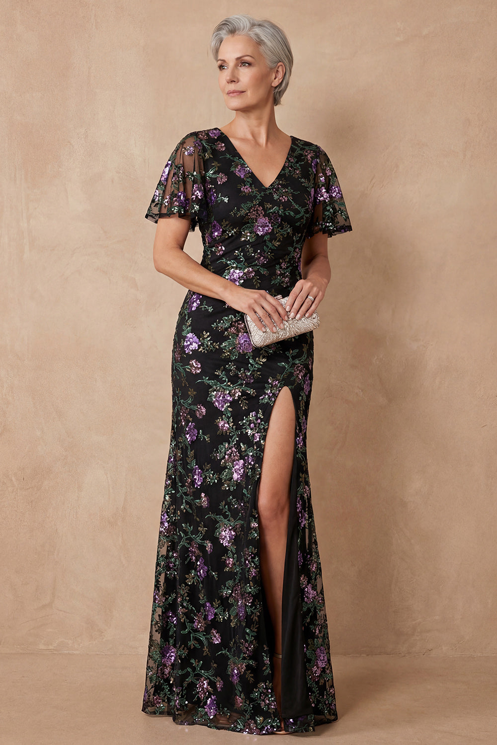 Sparkly Black V Neck Sequin Mermaid Floor-Length Mother of the Bride Dress with Slit