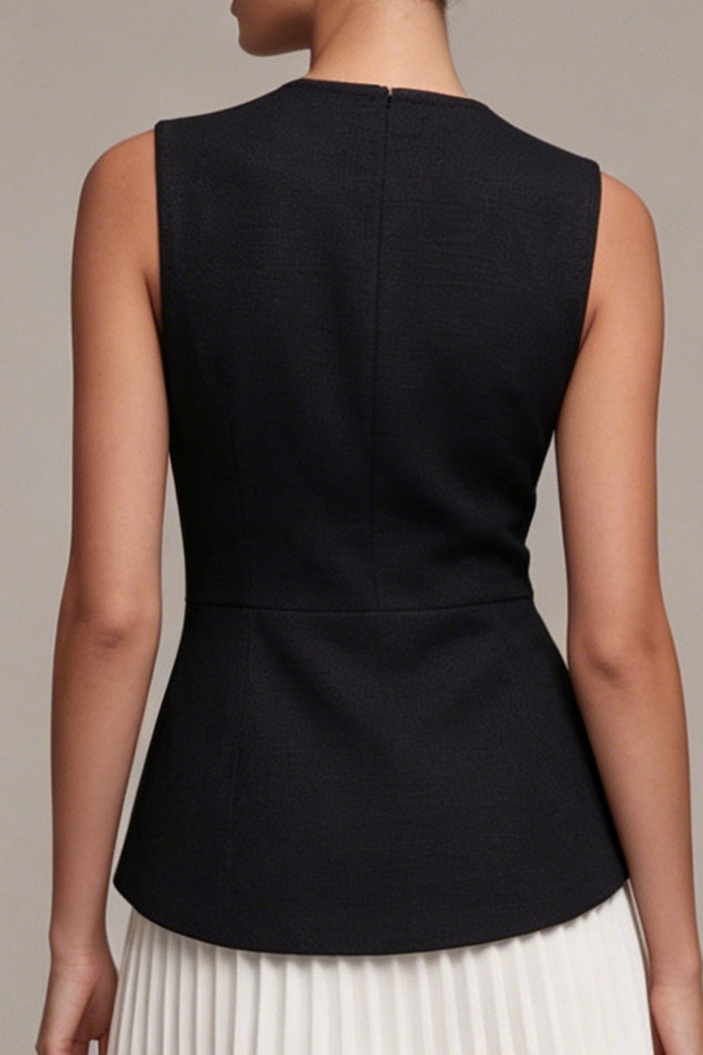 Black and White Round Neck A Line Cocktail Dress with Pleats