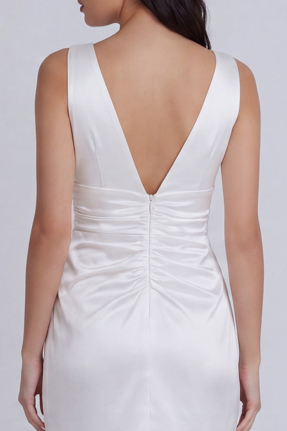 V-Neck Tight Ruched Short Ivory Graduation Dress