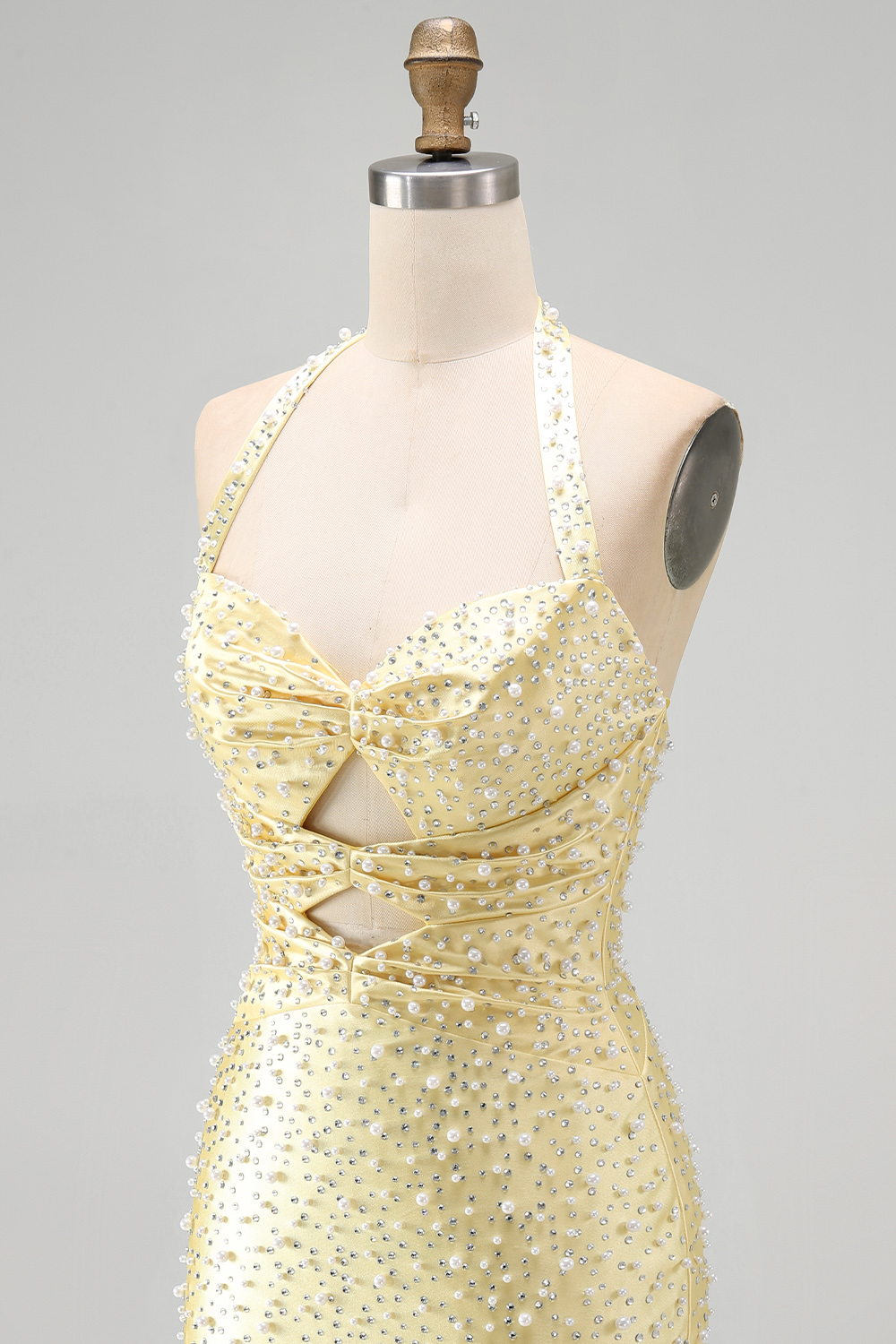 Sparkly Yellow Halter Tight Short Keyhole Homecoming Dress with Pearls