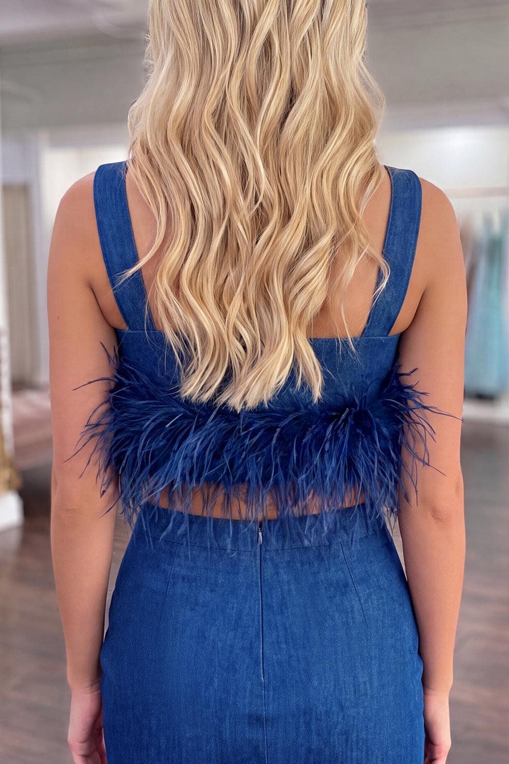 Blue 2 Piece Short Tight Homecoming Suits with Feathers