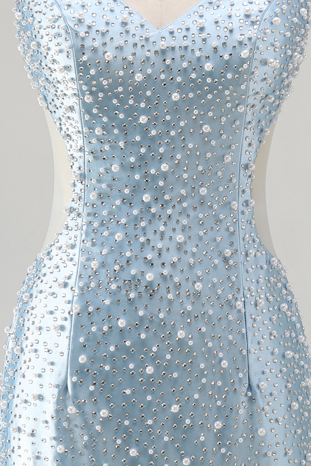 Sparkly Blue Tight V-Neck Short Homecoming Dress with Pearls