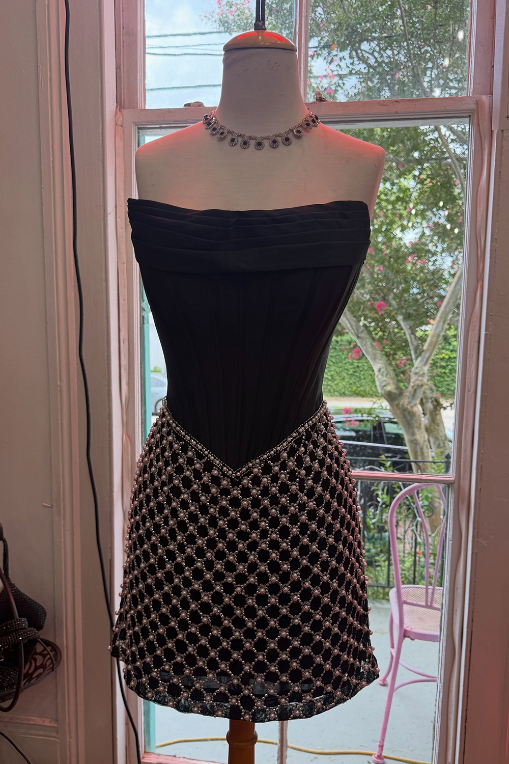 Black Tight Corset Strapless Short Homecoming Dress with Pearls