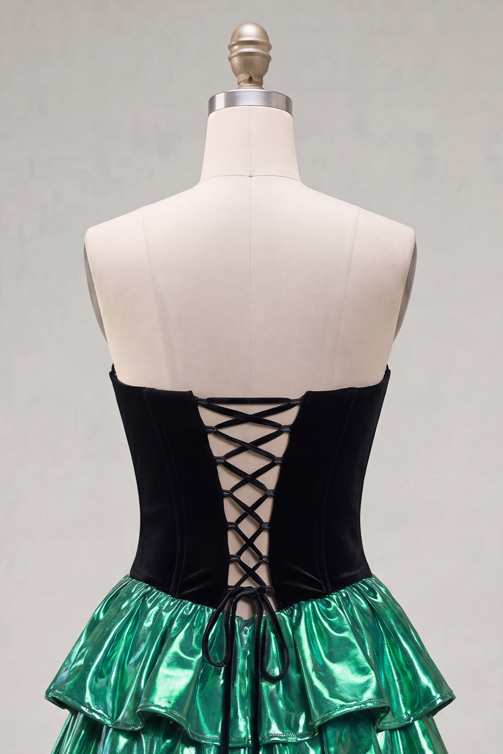 Ruffled Black Green Metallic Tiered A-Line Short 80s Homecoming Dress