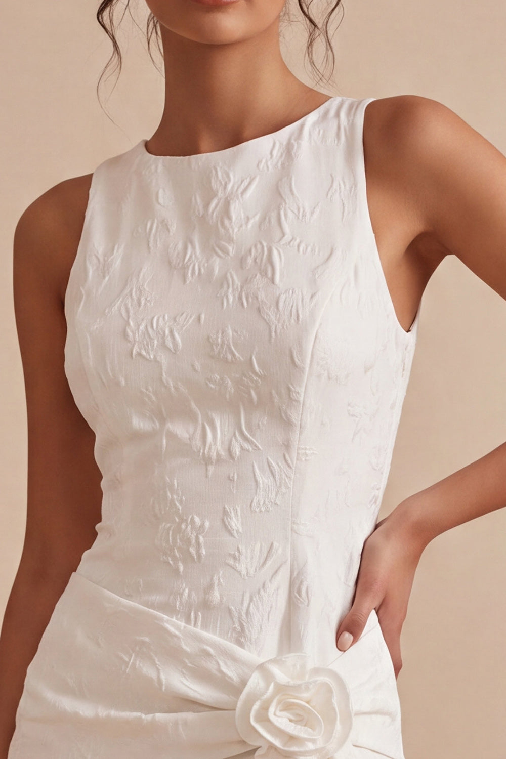 Floral White Tight Short Jacquard Graduation Dress with Slit