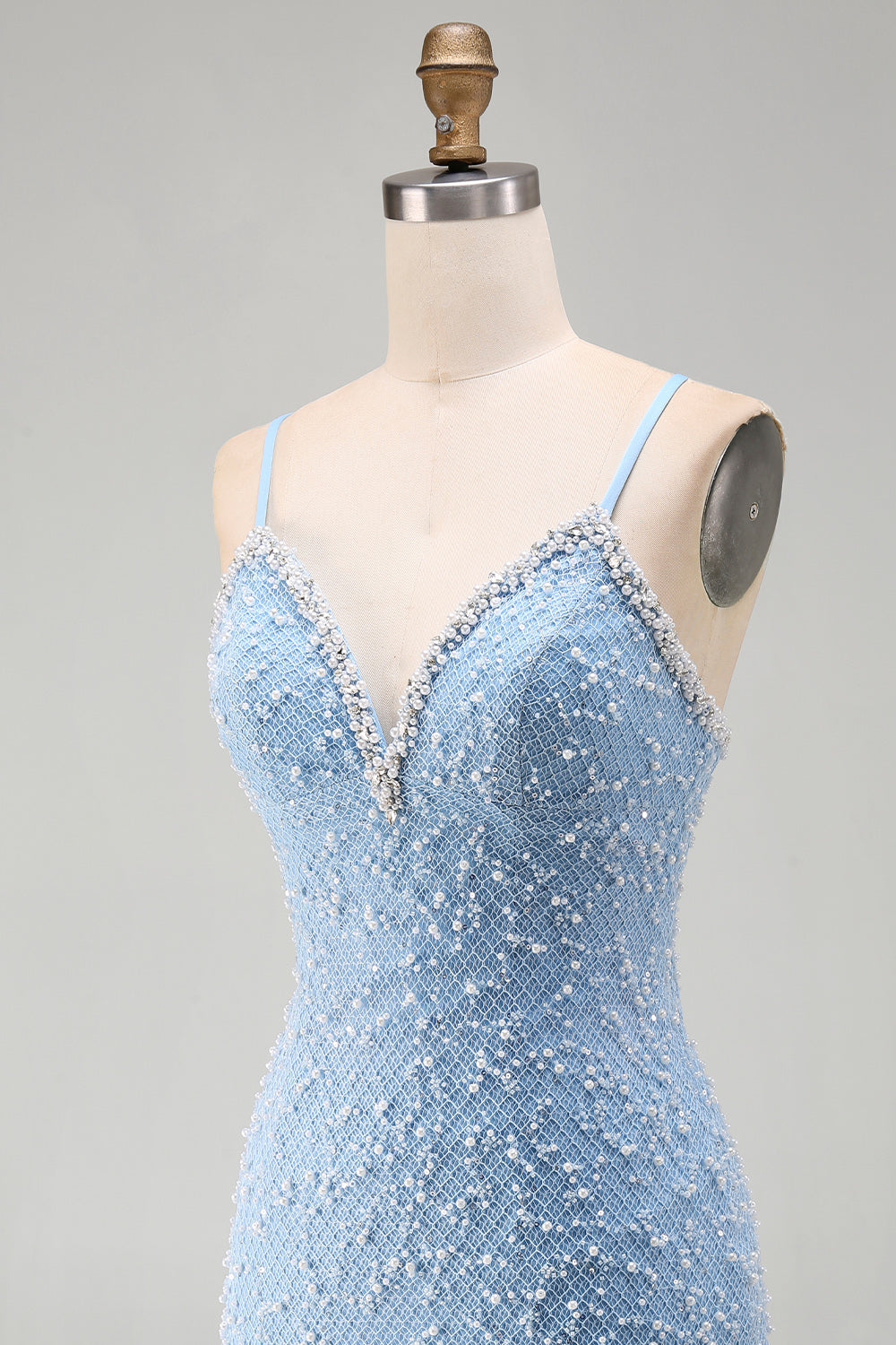 Blue Tight Sparkly V-Neck Short Homecoming Dress with Pearls