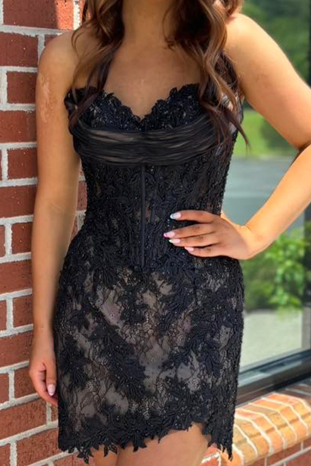 Black Corset Sweetheart Ruched Short Homecoming Dress with Lace Appliques