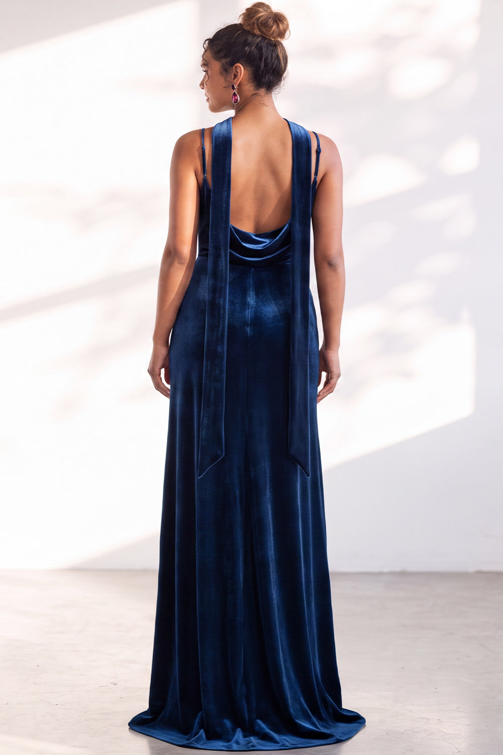 Dark Green Mermaid Spaghetti Straps Velvet Long Formal Dress