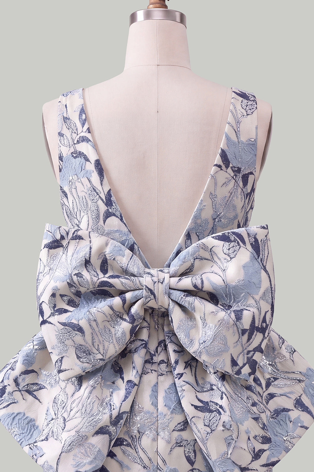 Blue Floral Boat Neck Tight Short Homecoming Dress with Bow