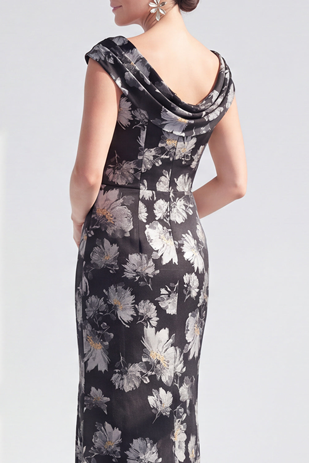 Dusty Green Floral Mermaid Long Mother of the Bride Dress with Slit