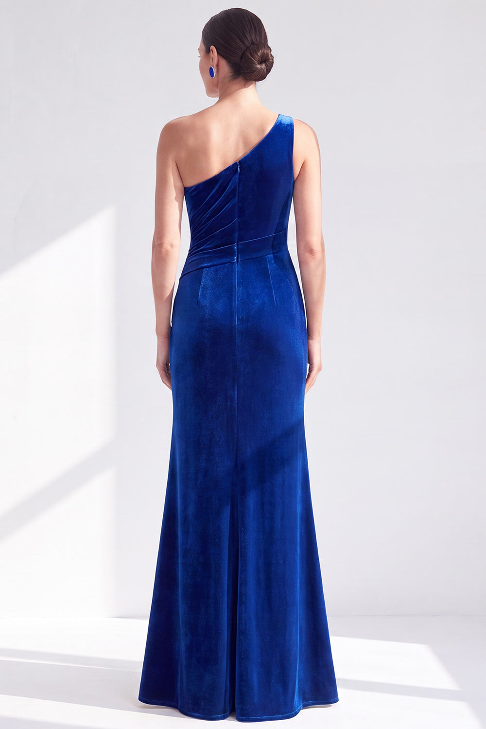 Navy Velvet One Shoulder Mermaid Long Mother of the Bride Dress