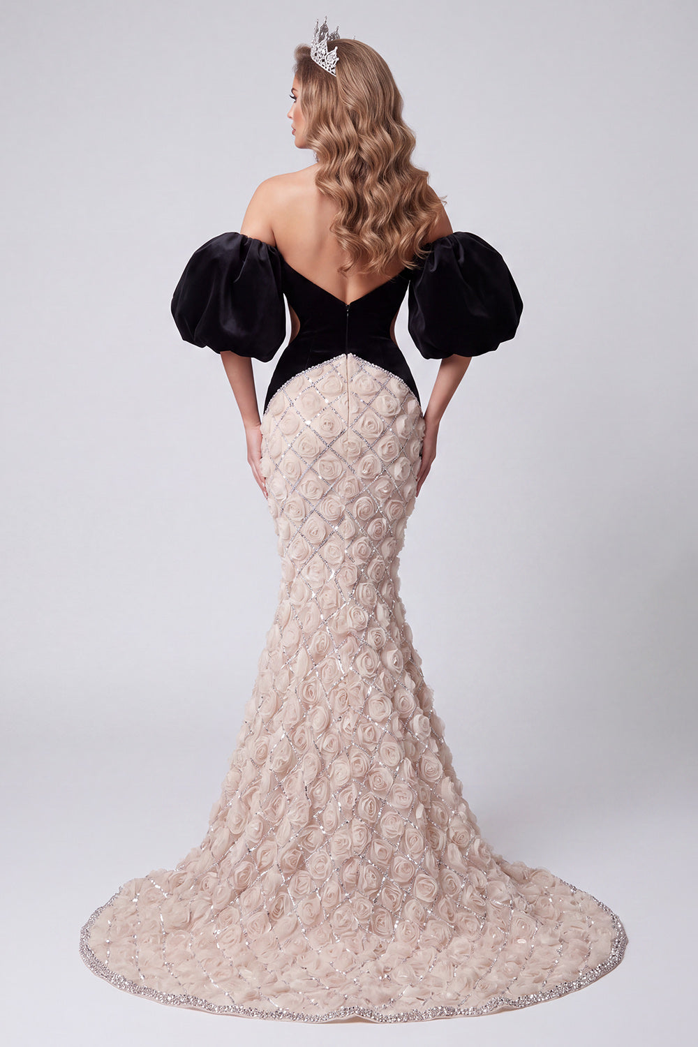 Sparkly Mermaid Black Floral Sequin Cut Out Long Pageant Dress with Sleeves