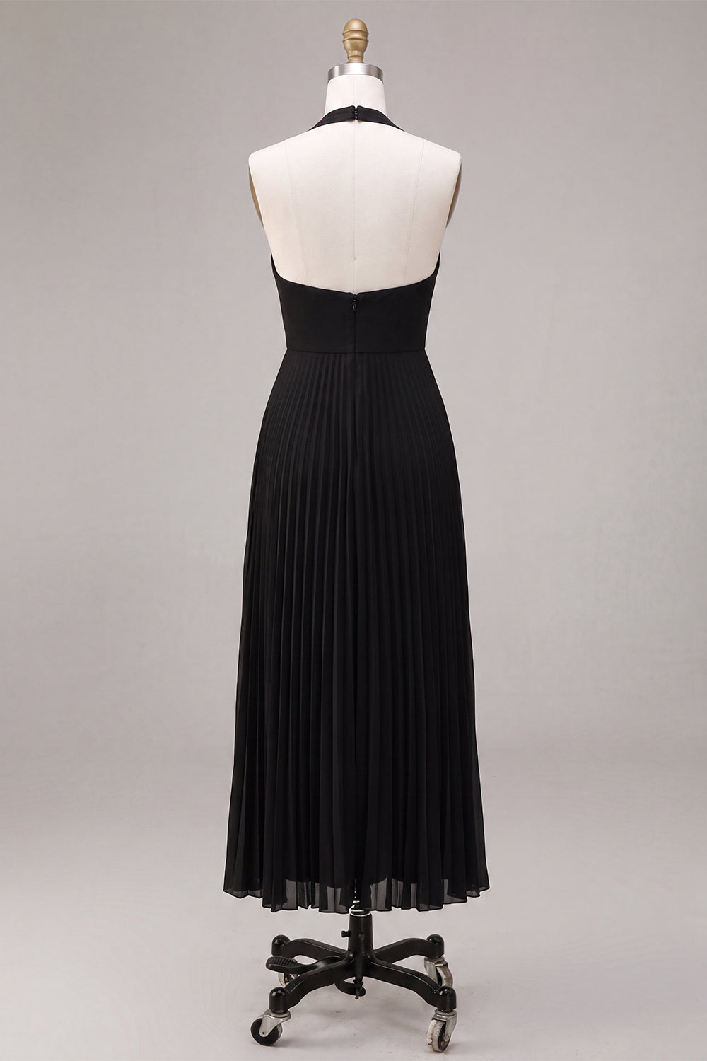 Black A Line Chiffon Pleated Halter Long Formal Dress