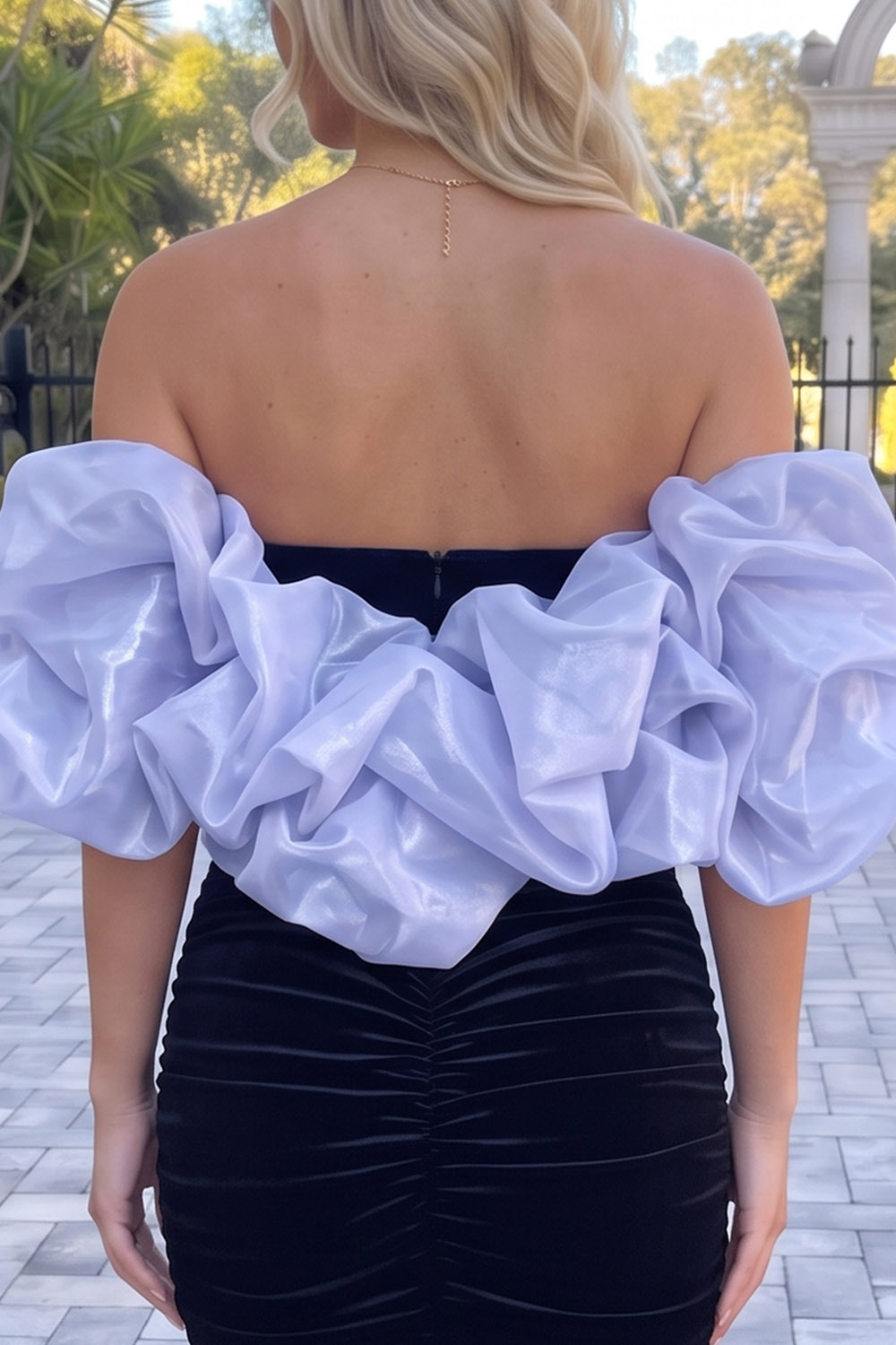 Black Bodycon Sweetheart Ruched Short Homecoming Dress with Puff Sleeves
