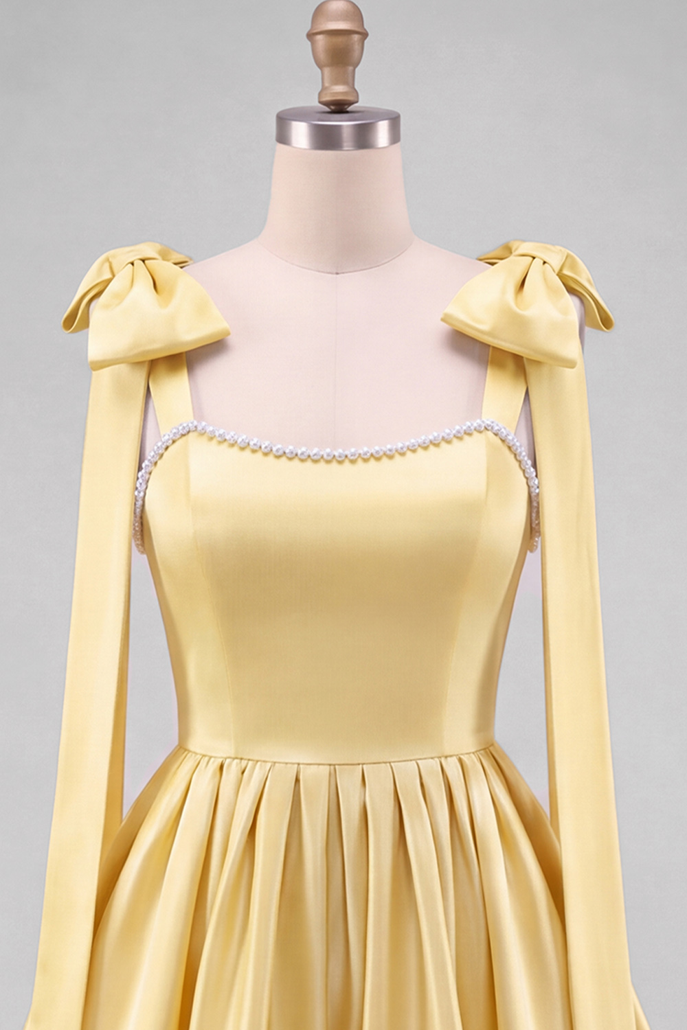 Daffodil A-Line Thick Straps Short Homecoming Dress with Bow