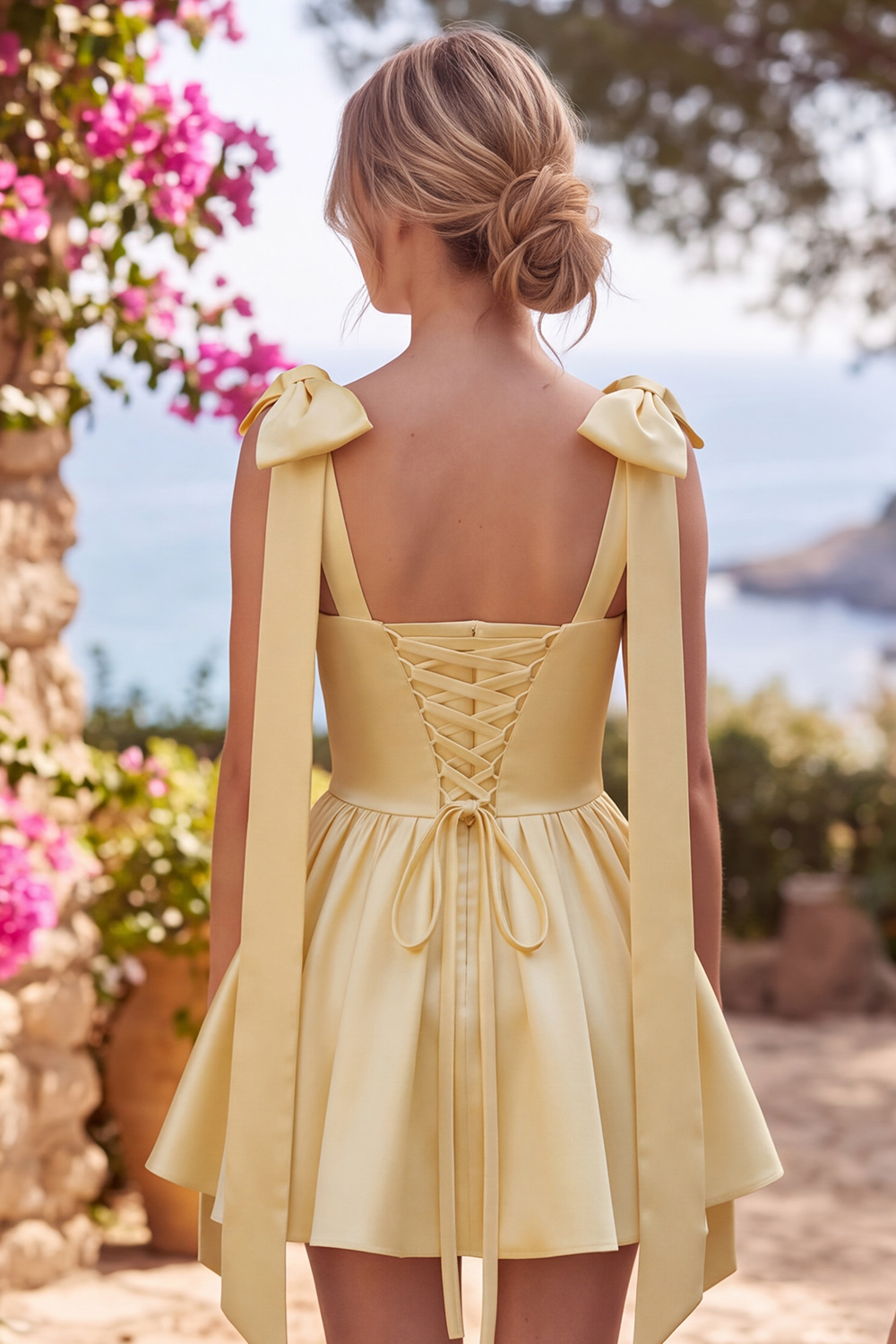 Daffodil A-Line Thick Straps Short Homecoming Dress with Bow