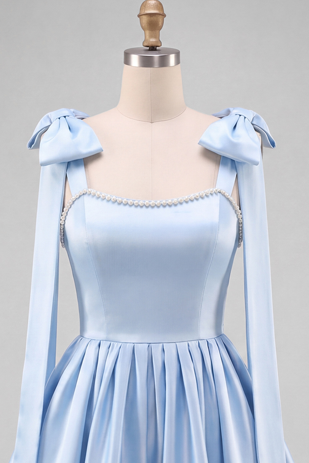Daffodil A-Line Thick Straps Short Homecoming Dress with Bow