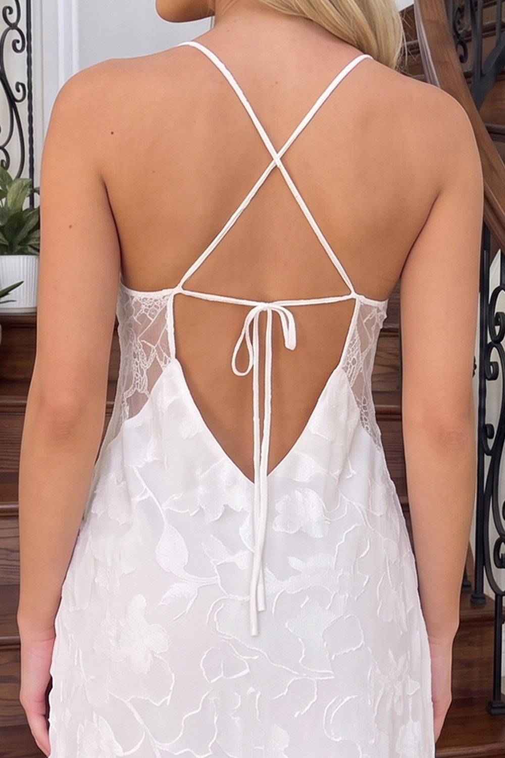 White Tight V-Neck Floral Short Homecoming Dress