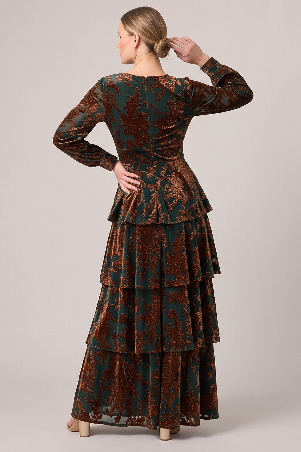 Brown Velvet V-Neck Tiered Long Sleeves Holiday Party Dress