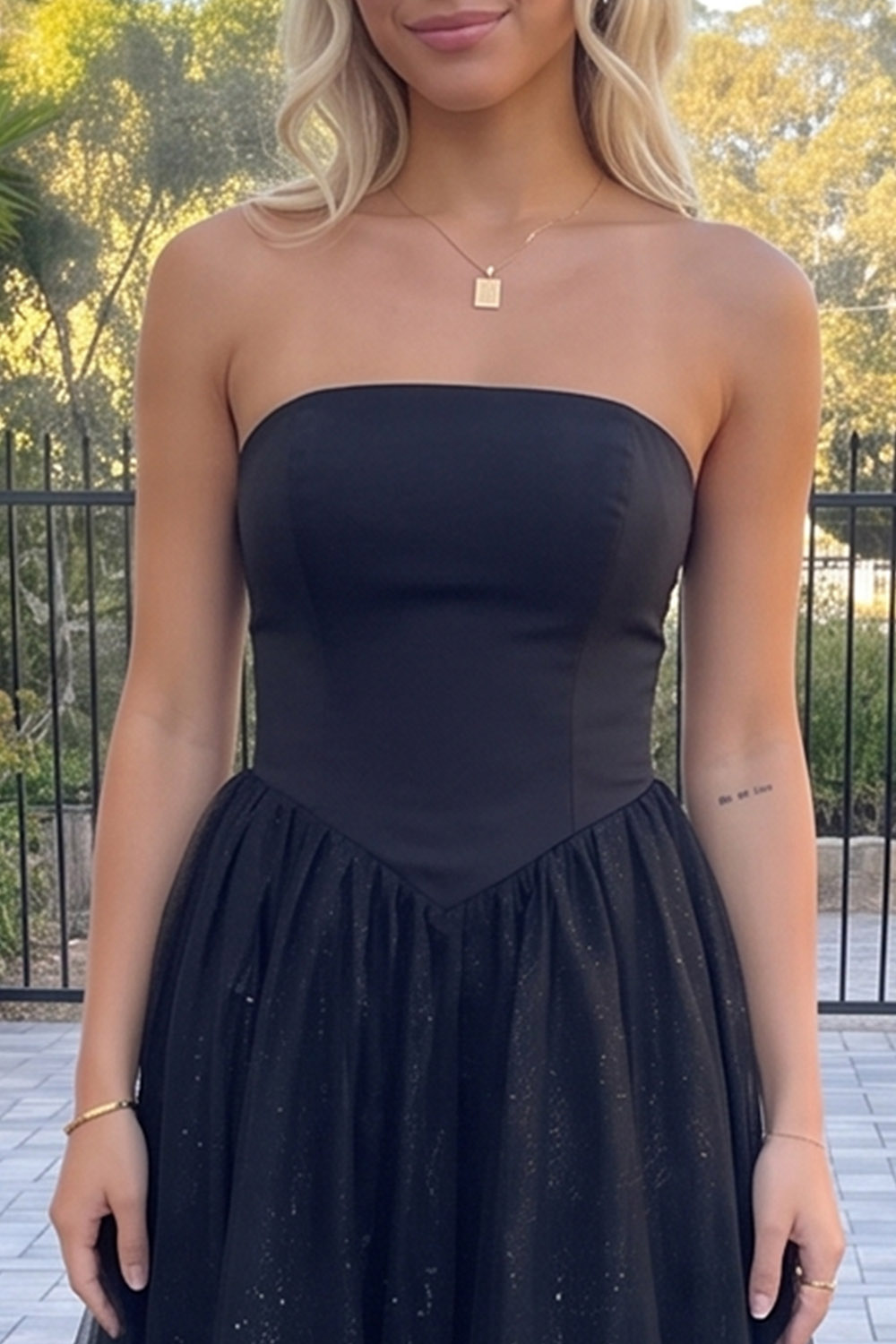 Black A-Line Strapless Sparkly Long Prom Dress