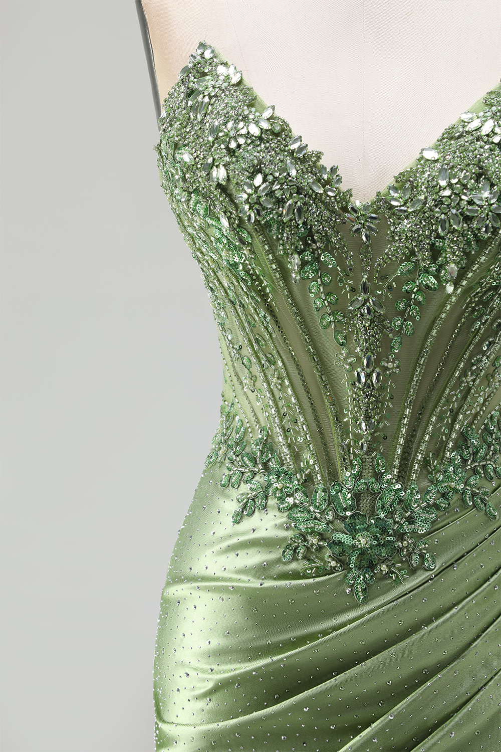 Green Mermaid Sweetheart Ruched Long Prom Dress with Beading