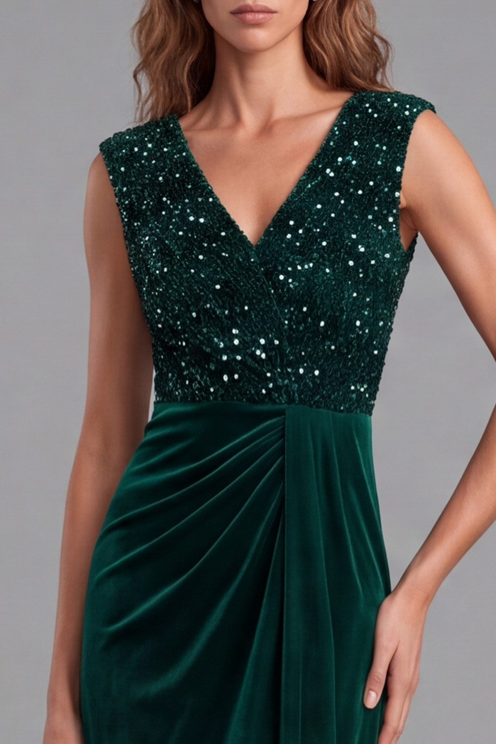 Dark Green Sheath Sparkly Sequin V-Neck Velvet Ruched Long Holiday Dress