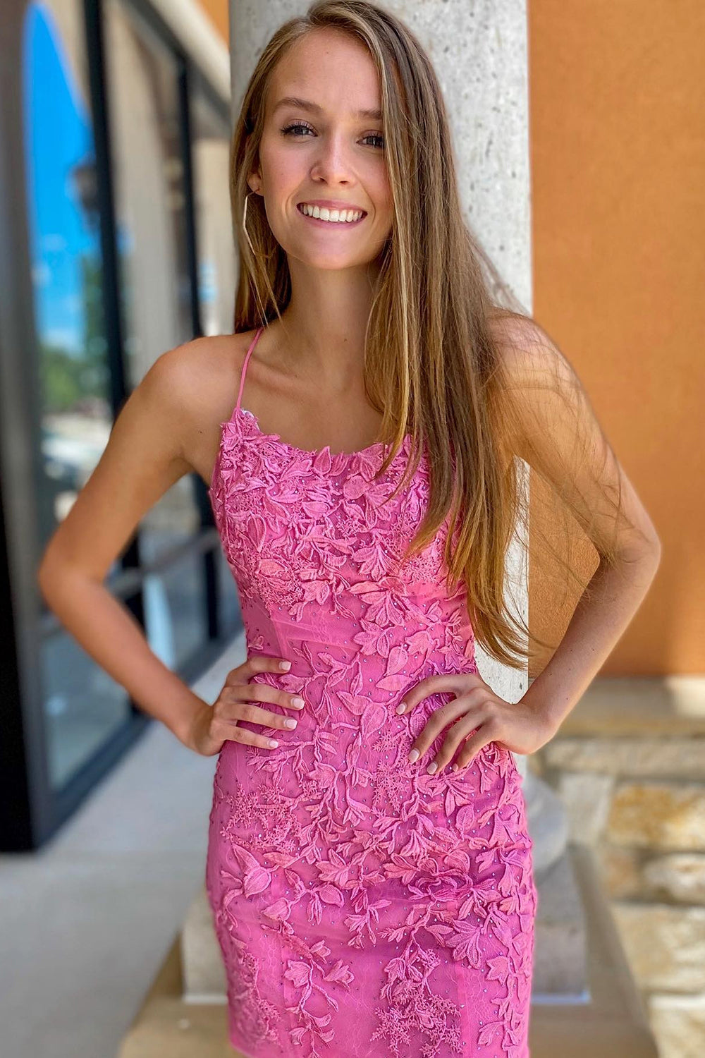 Spaghetti Straps Bodycon Cocktail Dress with Appliques