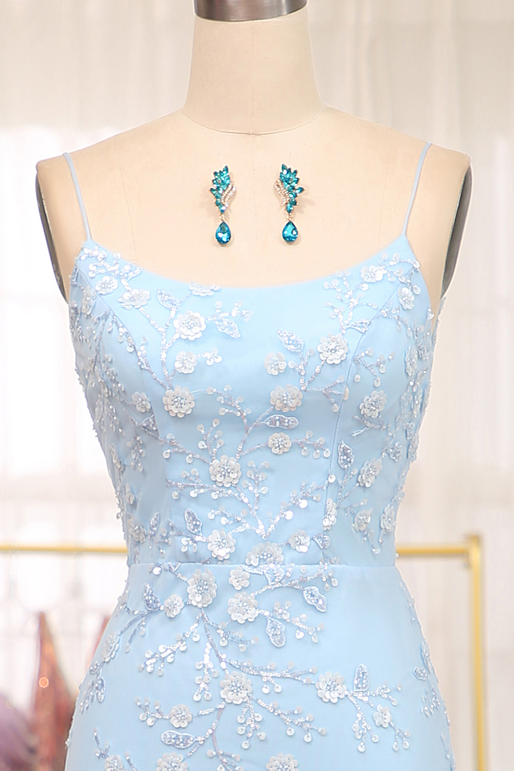 Gorgeous Mermaid Spaghetti Straps Blue Long Prom Dress with Appliques