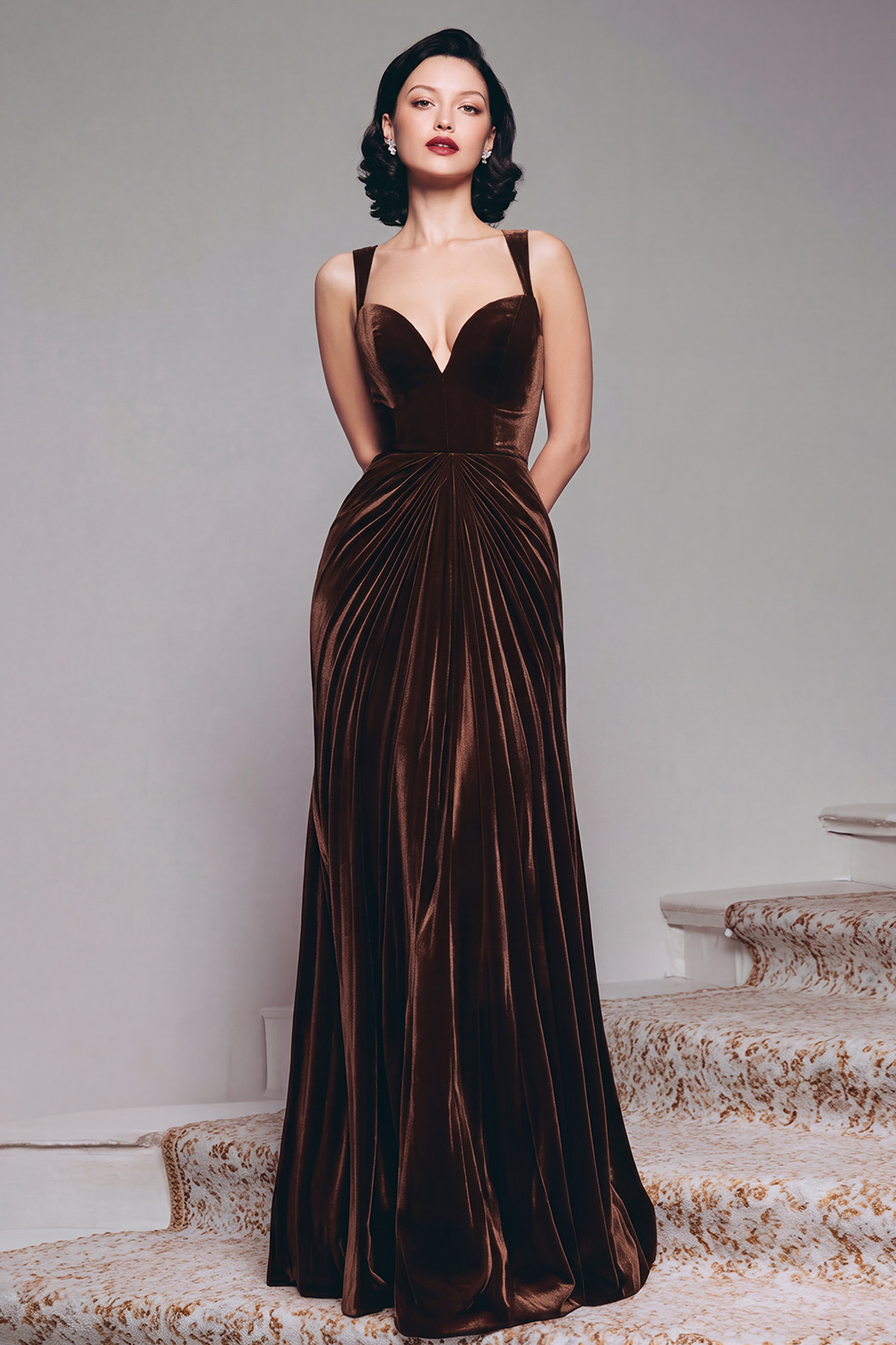 Elegant Burgundy Velvet Mermaid Thick Straps Long Formal Dress