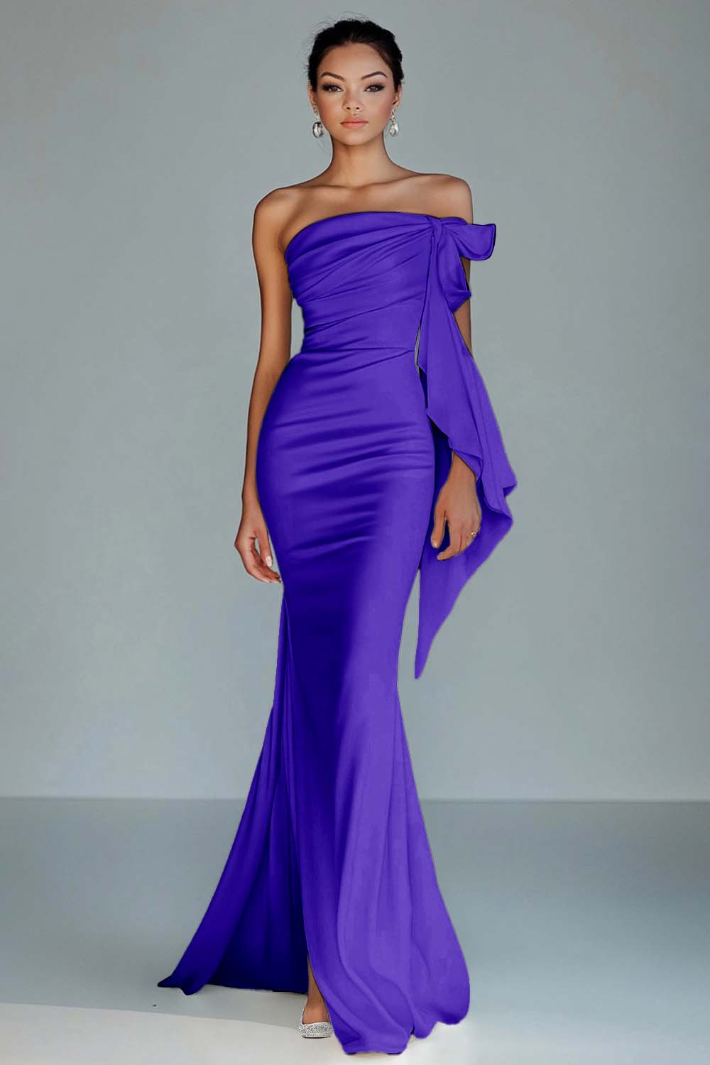 Elegant Black Sheath Strapless Long Satin Formal Dress with Slit