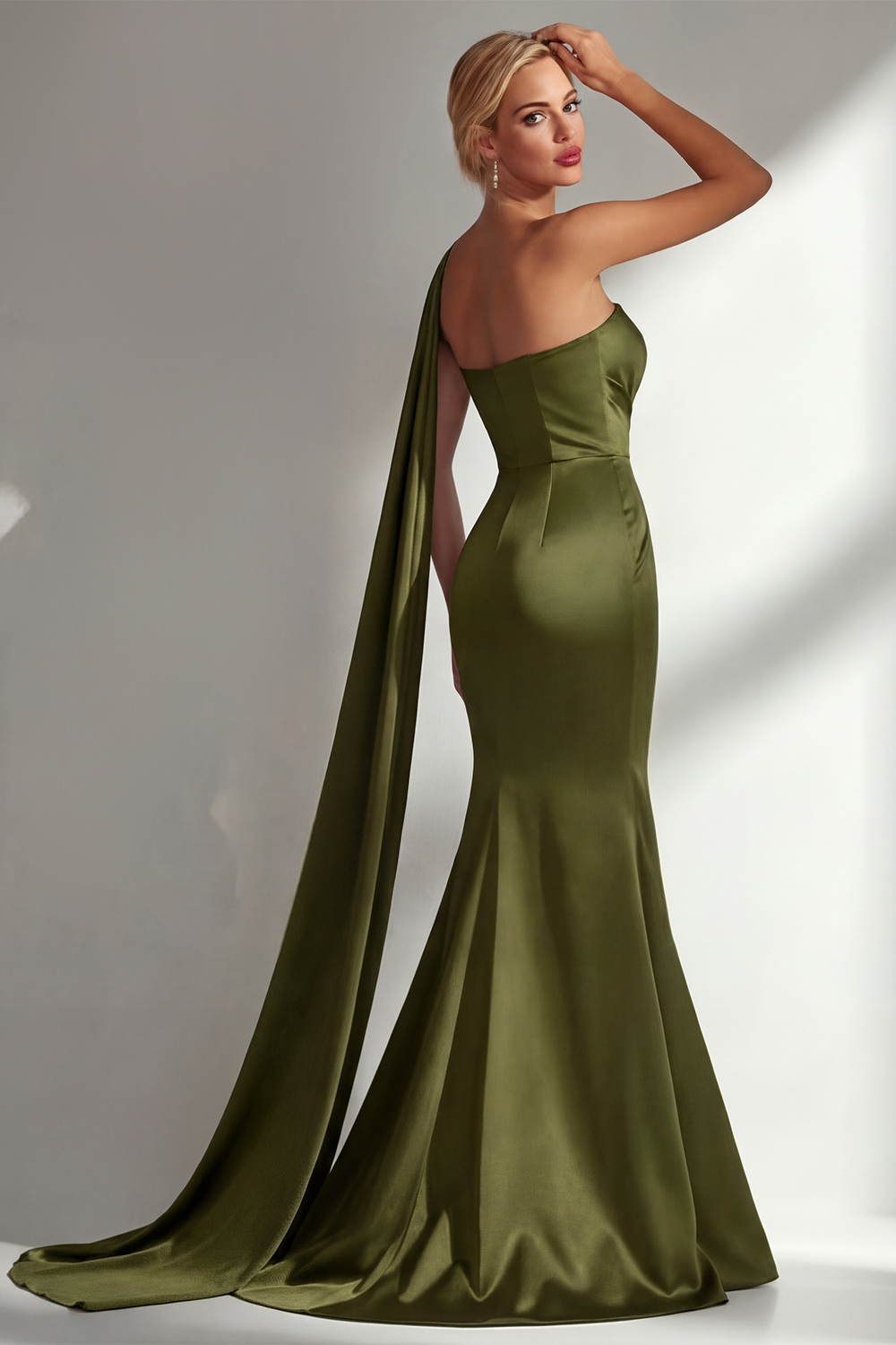 Elegant Burgundy Mermaid Neck Scarf Ruched Long Satin Prom Dress